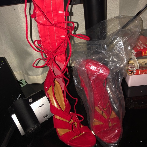 Red hot - Picture 3 of 3